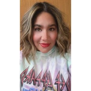 Meet your Posher, Deandra